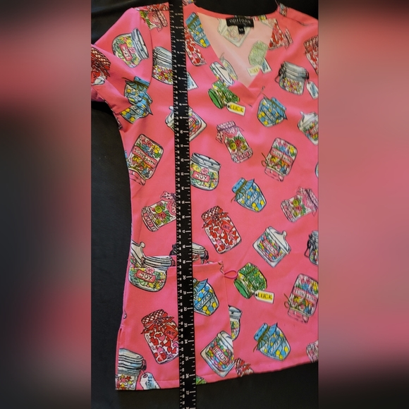 Scrubs - Uniforms - Picture 3 of 16